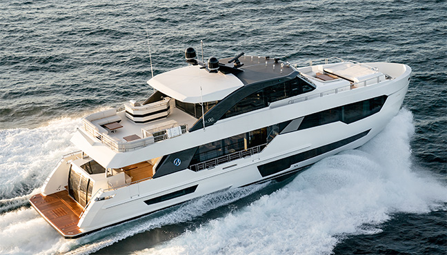 Ocean Alexander 90R