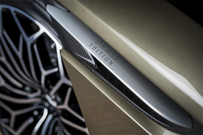 Aston Martin DBS Superleggera - Aux services secrets de Sa Majesté