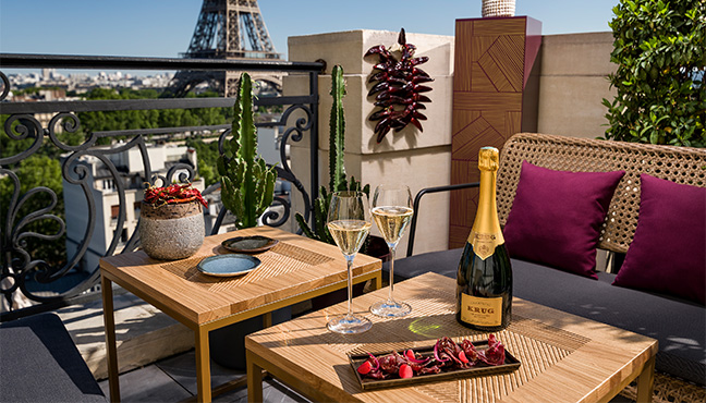 Shangri-La Hotel, Paris