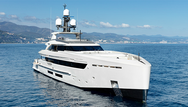 Tankoa M/Y Bintador
