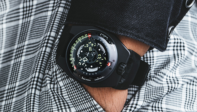 Urwerk UR-100 Space Time