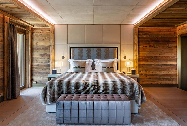 Ultima Hideaway 2020