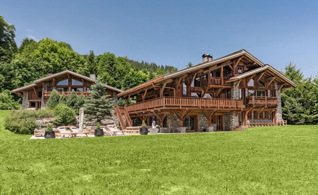 Ultima Hideaway 2020