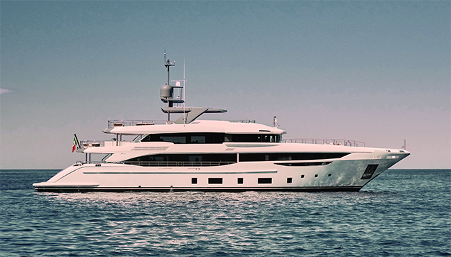 Benetti Diamond 145