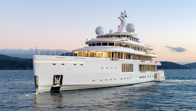 Benetti FB272 M/Y Luminosity
