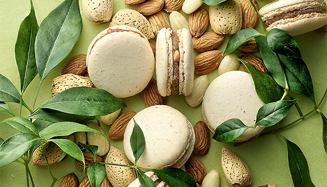 Pierre Hermé - Macaron Infiniment Amande