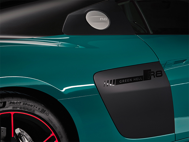 Audi R8 green hell