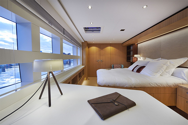 JFA Yachts Long Island Power 78' 4Ever