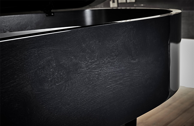 Steinway & Sons Black Masterpiece