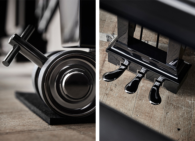 Steinway & Sons Black Masterpiece