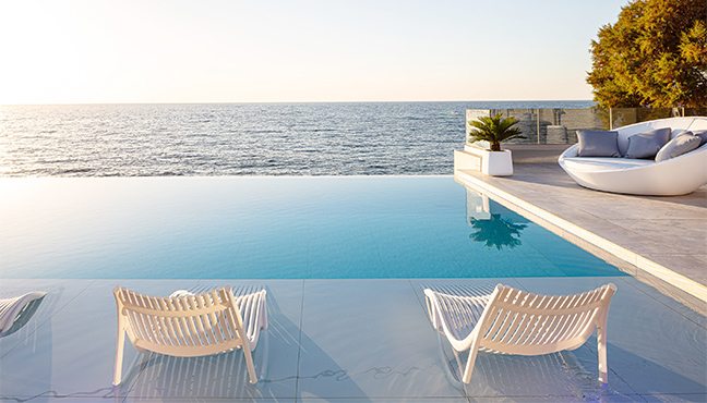 Vondom - Hermès Grand Luxury Beachfront Villa & Spa