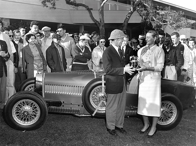 Bugatti - Pebble Beach Concours d'Elegance