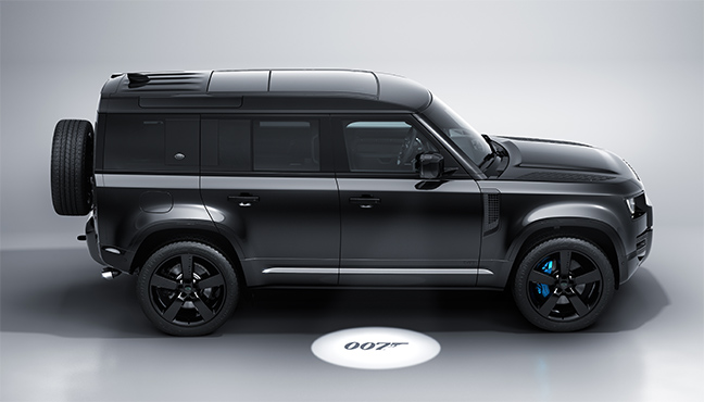 Land Rover Defender V8 Bond Edition