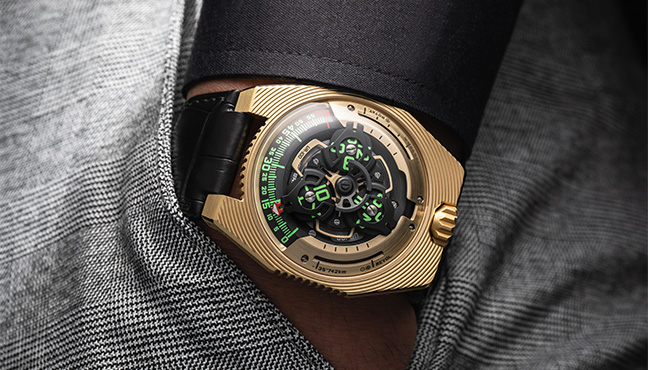 Urwerk UR-100 Electrum