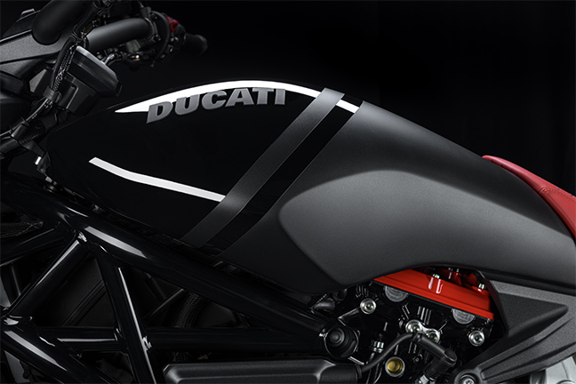 Ducati Xdiavel Nera