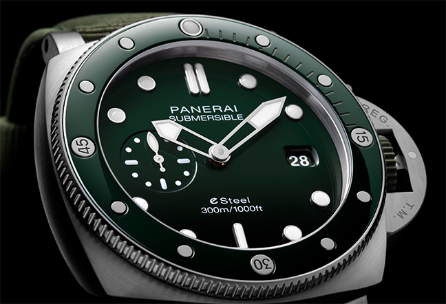 Panerai Submersible QuarantaQuattro eSteel