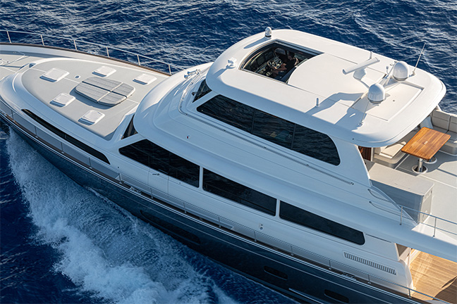 Grand Banks 85