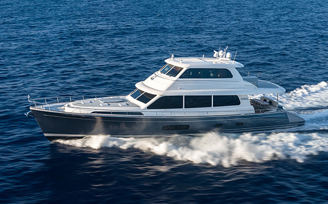 Grand Banks 85