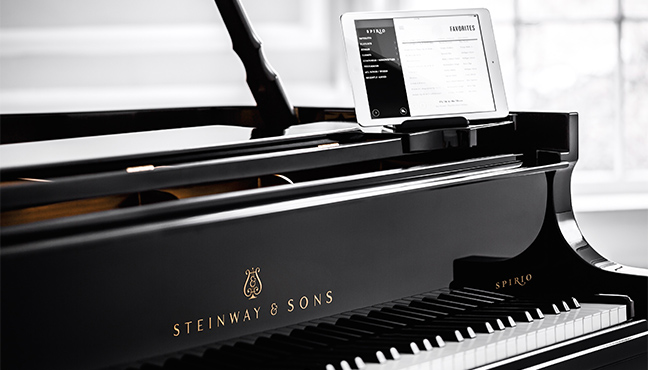 Steinway & Sons Spirio | r