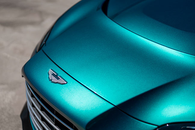 Aston Martin V12 Vantage Roadster