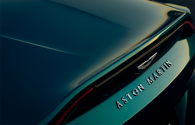 Aston Martin V12 Vantage Roadster