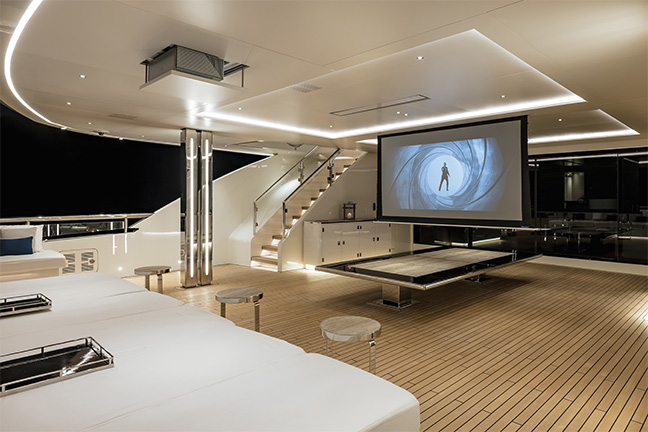 Videoworks - M/Y Resilience