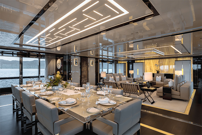 Videoworks - M/Y Resilience