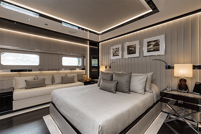 Videoworks - M/Y Resilience