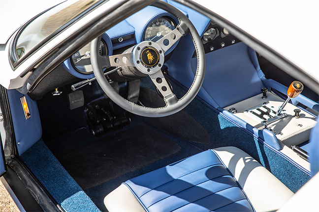 Lamborghini Miura P400
