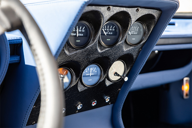 Lamborghini Miura P400