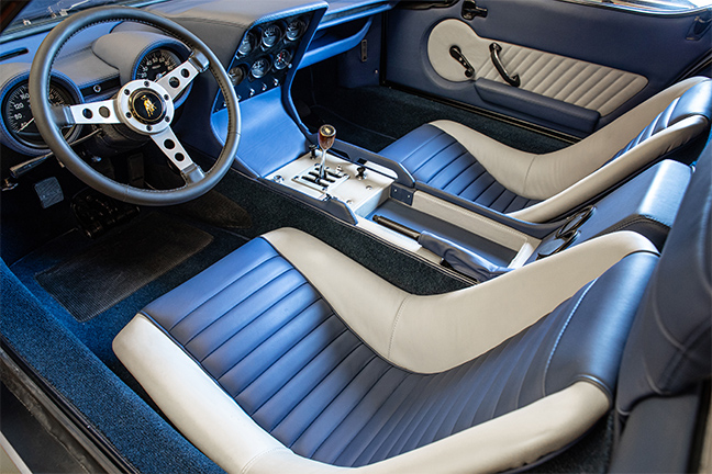 Lamborghini Miura P400