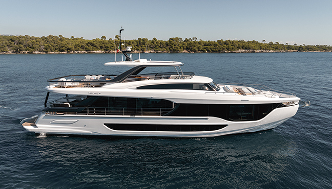 Azimut Grande 26M