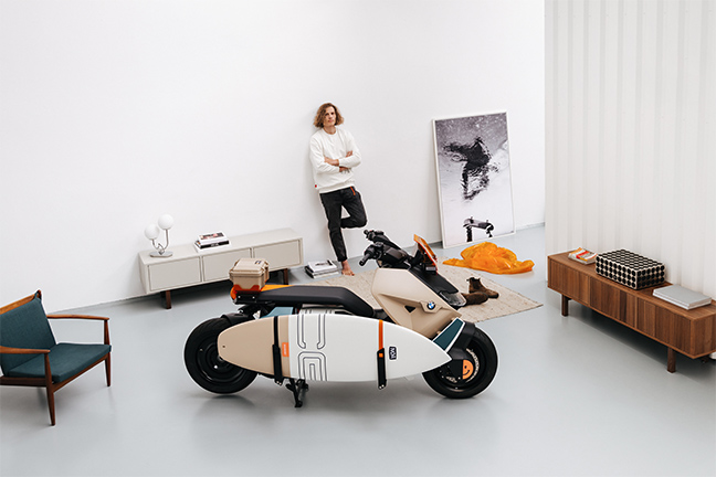 BMW CE 04 Vagabund Moto