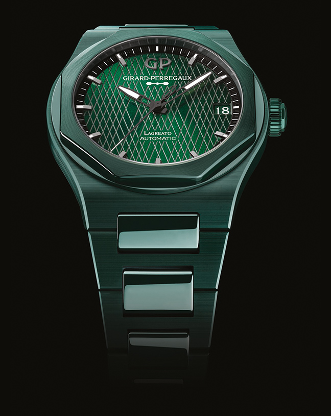 Girard-Perregaux Laureato Green Ceramic Aston Martin Edition