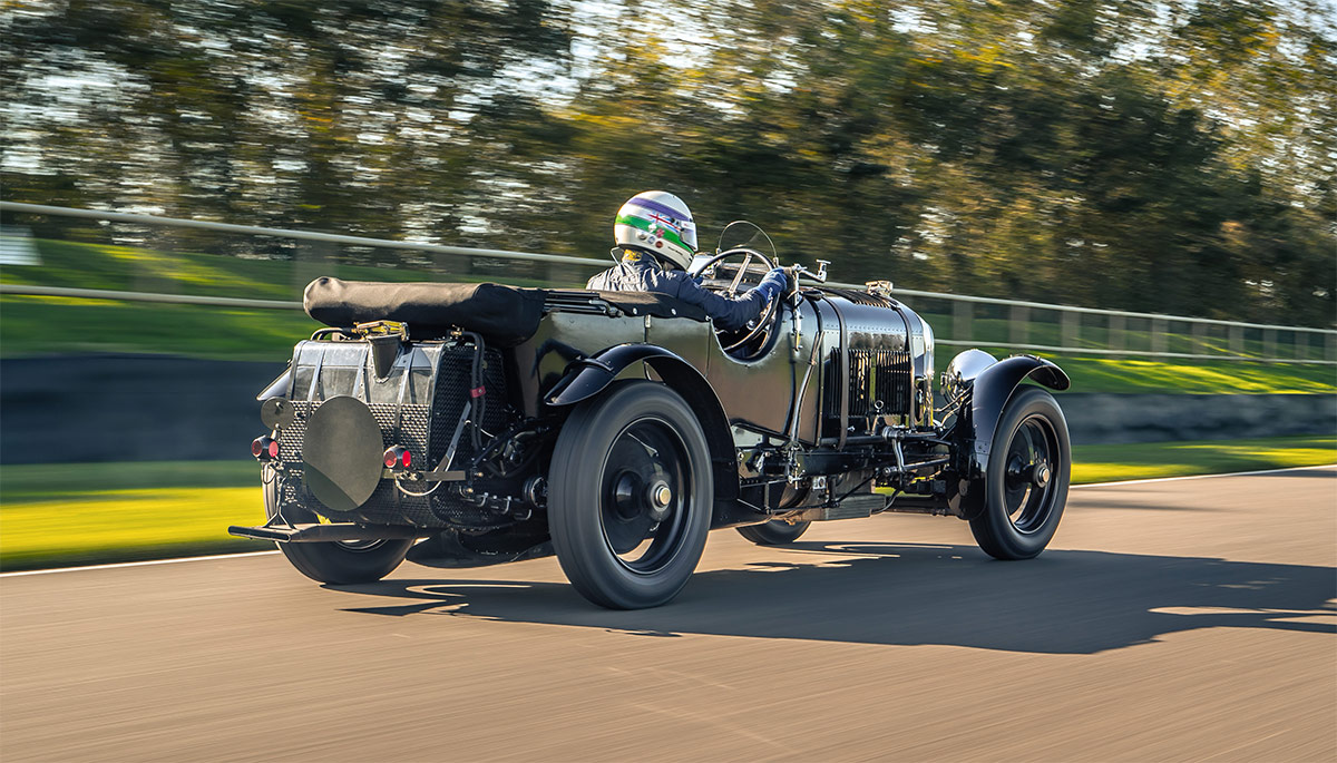 La Bentley Blower fait son grand retour en compétition