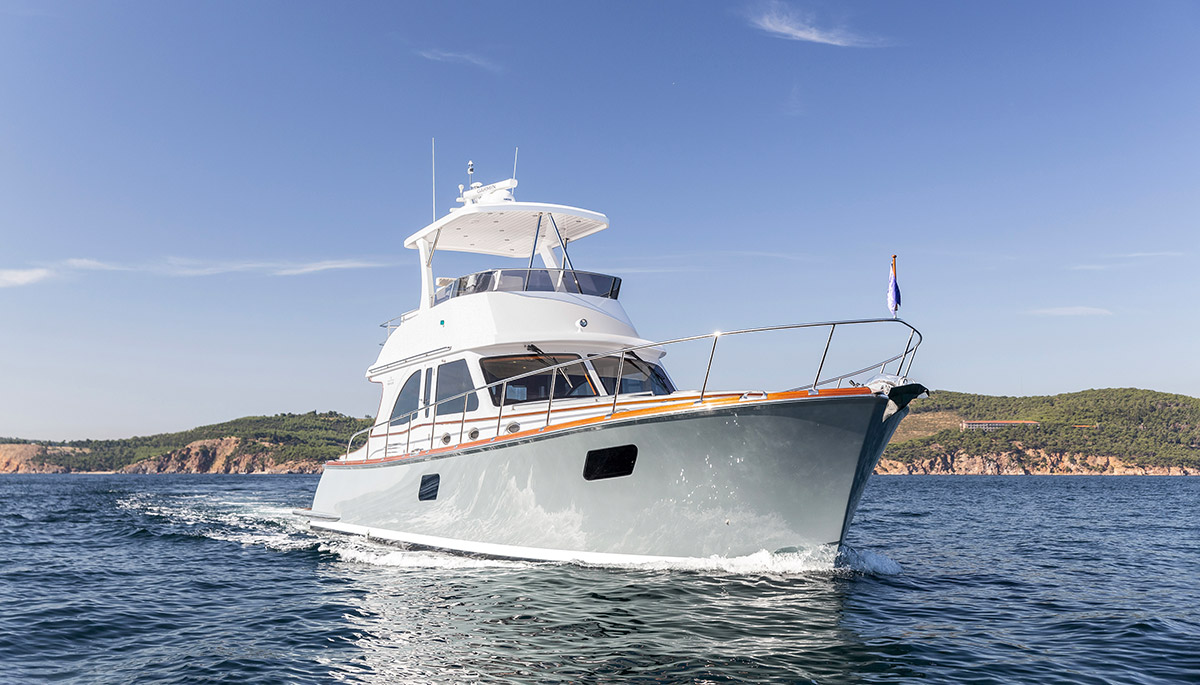 Voici le tout nouveau Vicem 55 Classic Flybridge