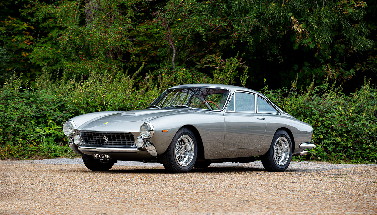 Une magnifique Ferrari 250 GT/L Berlinetta Lusso by Scaglietti à Londres