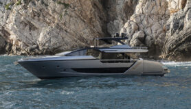 Riva 82' Diva