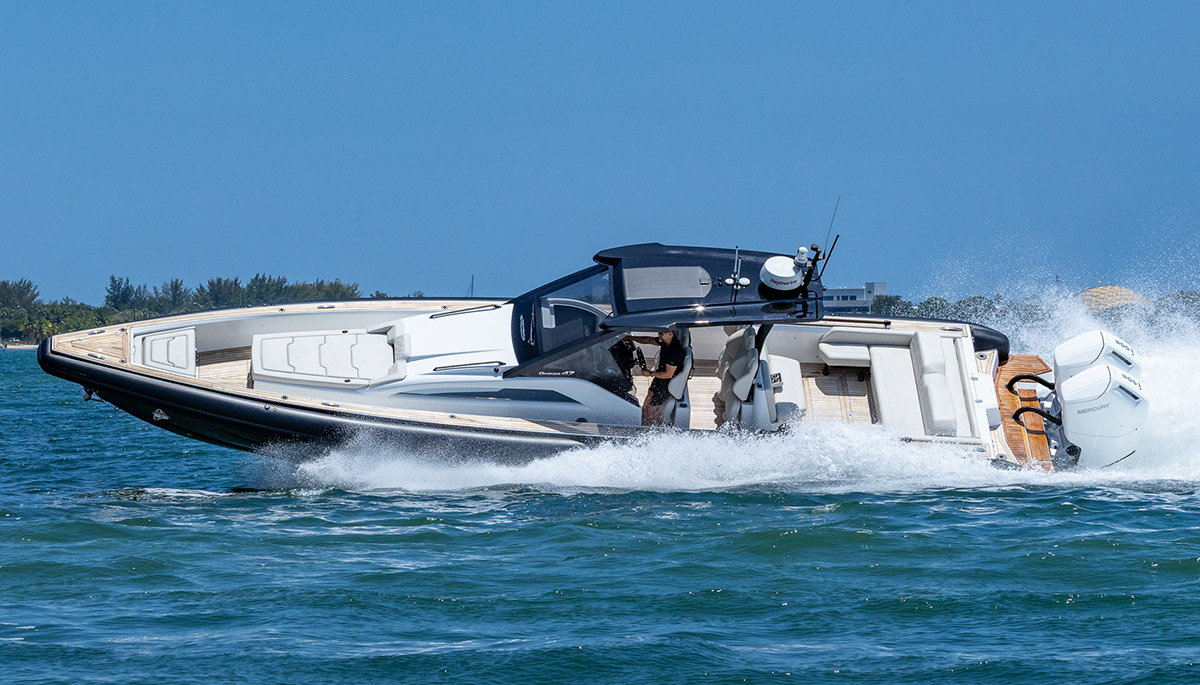Technohull au Miami International Boat Show 2024