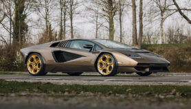 Lamborghini Countach LPI 800-4