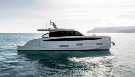 Azimut Seadeck 6
