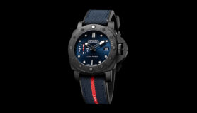 Panerai Submersible Luna Rossa Carbotech