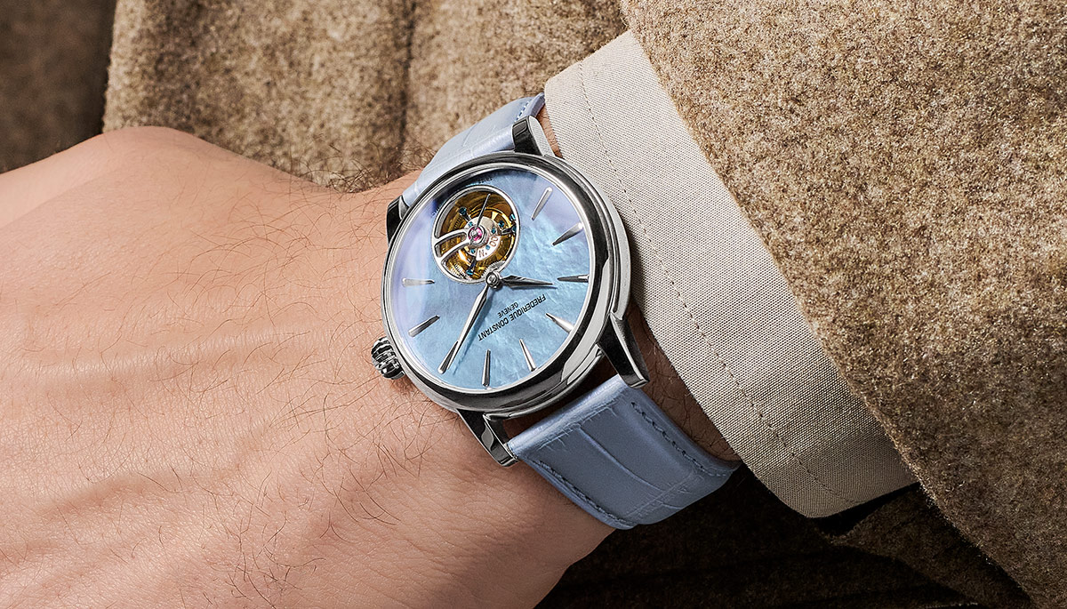 Un cadran en nacre pour la Tourbillon Manufacture de Frédérique Constant