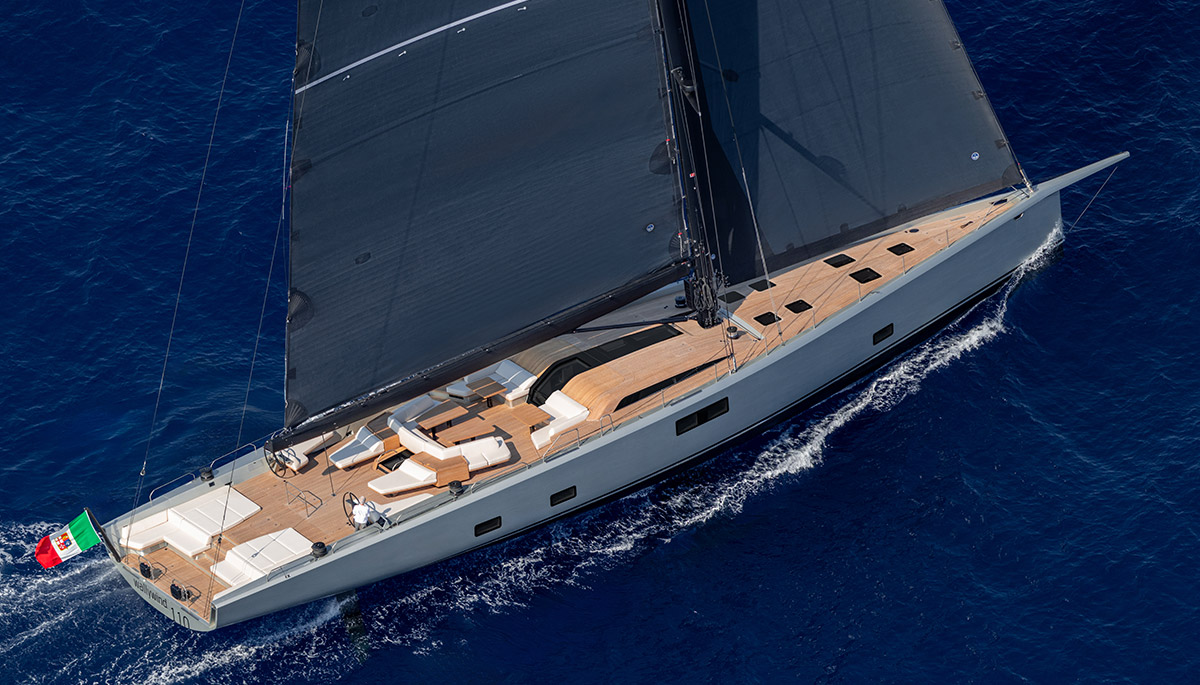 Le deuxième wallywind110 fait ses débuts au Cannes Yachting Festival 2025