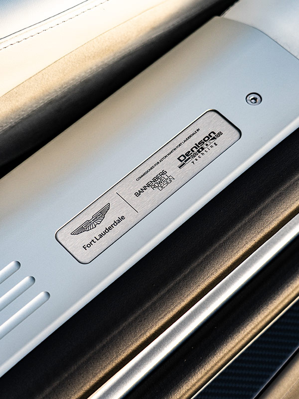 Aston Martin Vanquish