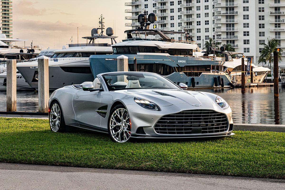 Aston Martin Vanquish