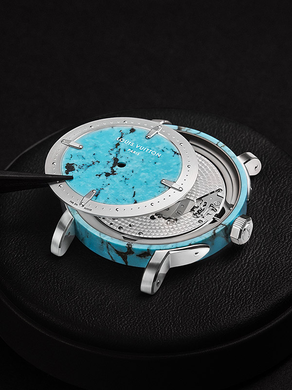 Louis Vuitton Escale