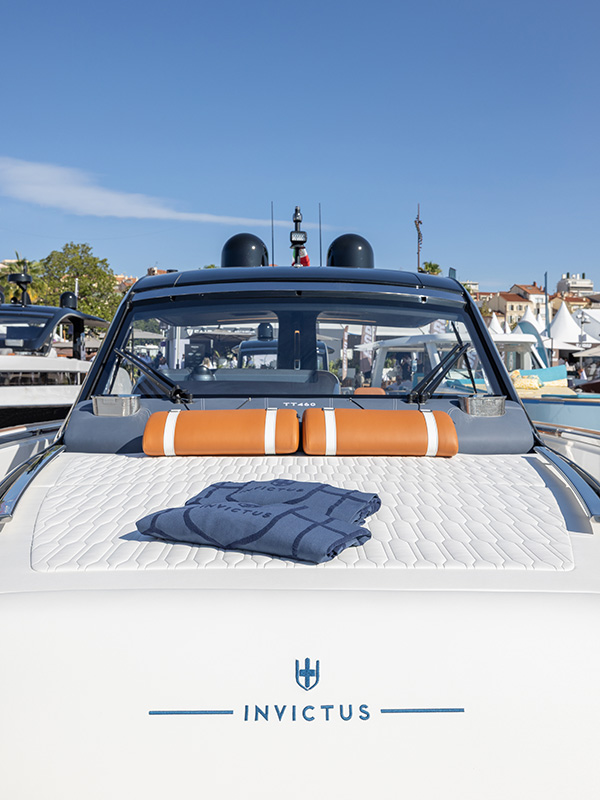 Invictus TT460 Shell Edition