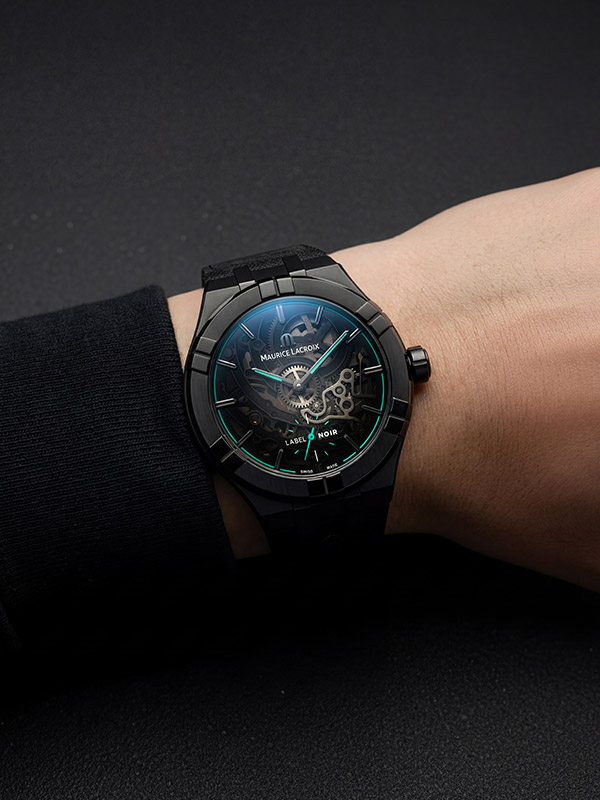 Aikon Automatic Label Noir