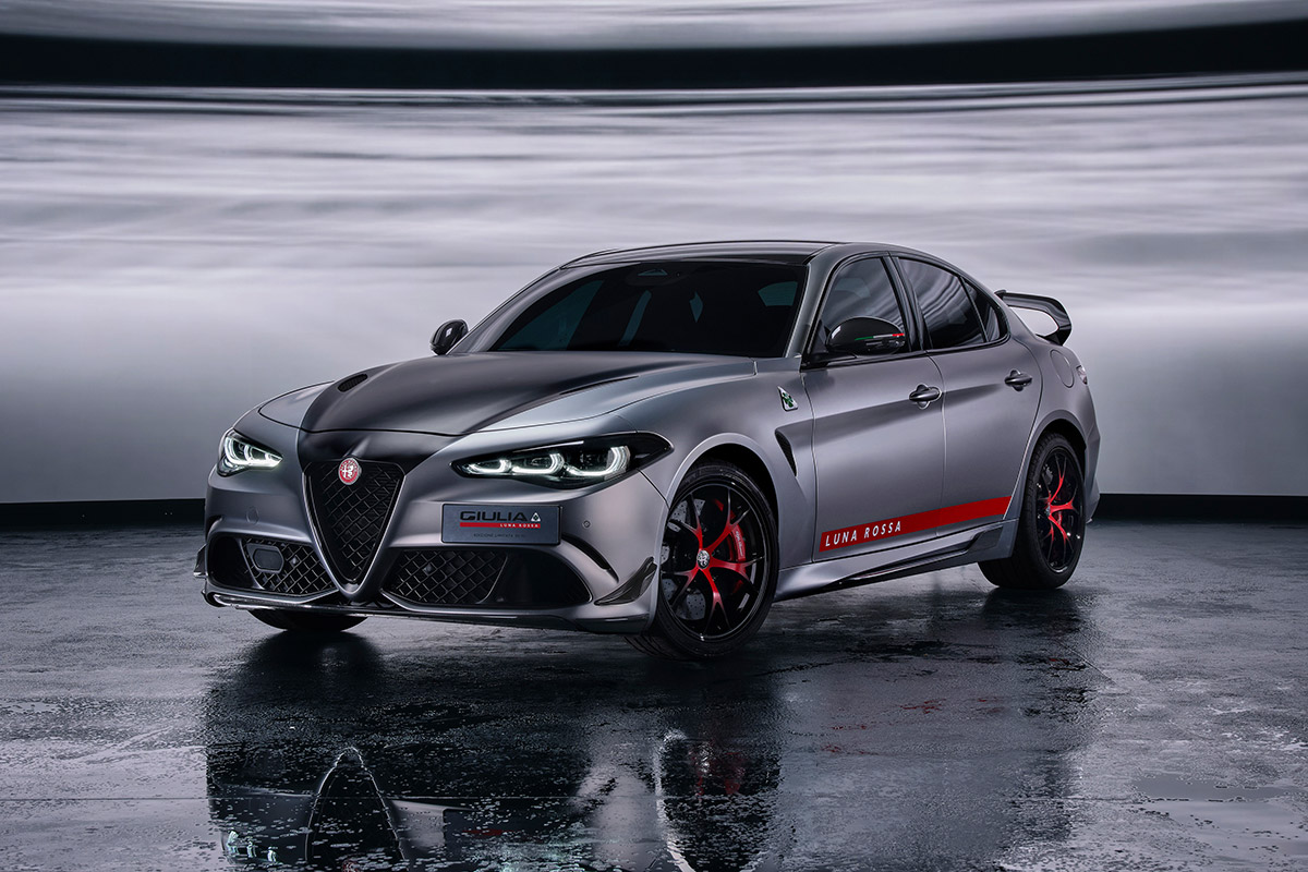 Giulia Quadrifoglio Luna Rossa
